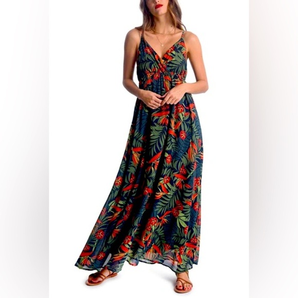 Molly Bracken M Red and Green Sleeveless Spaghetti Strap Maxi Sundress - Picture 1 of 8
